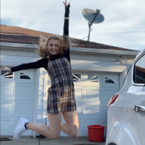 Meet your Posher, Bella - Picture 1 of 4